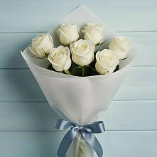 Букет 7 Белых роз Эдлесс Лав в Федюково