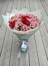 Букет цветов из:  Альстромерии в Федюково