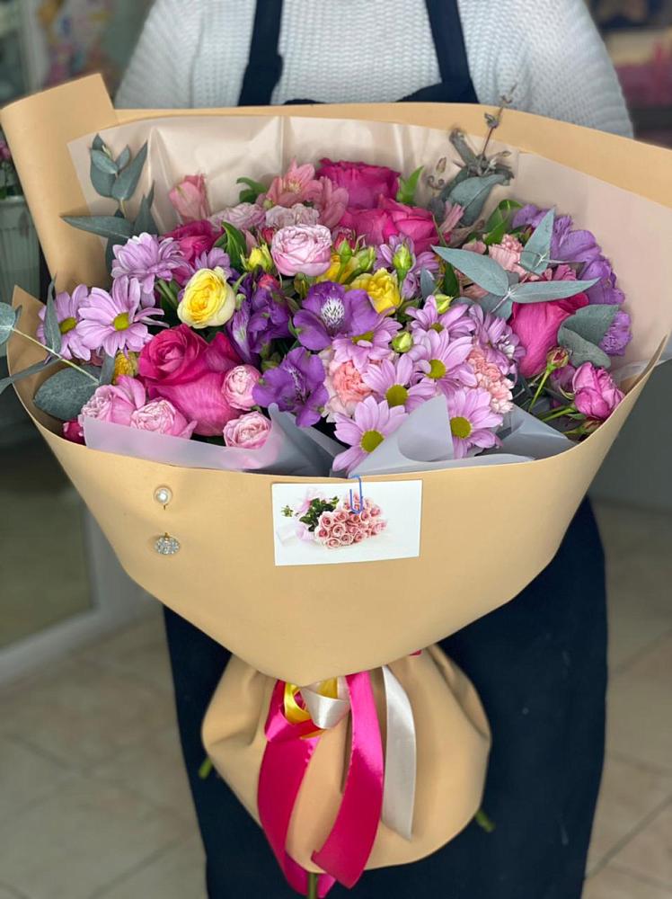 Букет цветов из: Хризантемы, Гвоздики и Альстромерии в Федюково