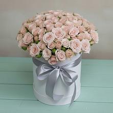 Цветочная композиция из Розы в шляпной коробке в Федюково