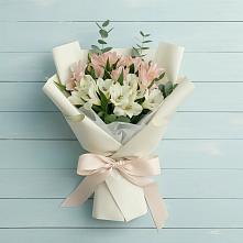 Букет цветов из:  Альстромерии в Федюково