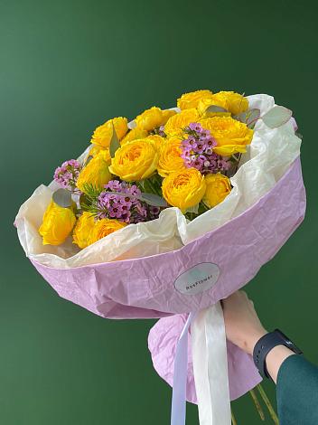 Букет Кустовые желтые розы в Федюково