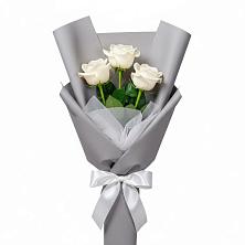 Букет 3 белые розы в Федюково