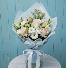 Букет цветов из:  Розы и Лизиантусы в Федюково