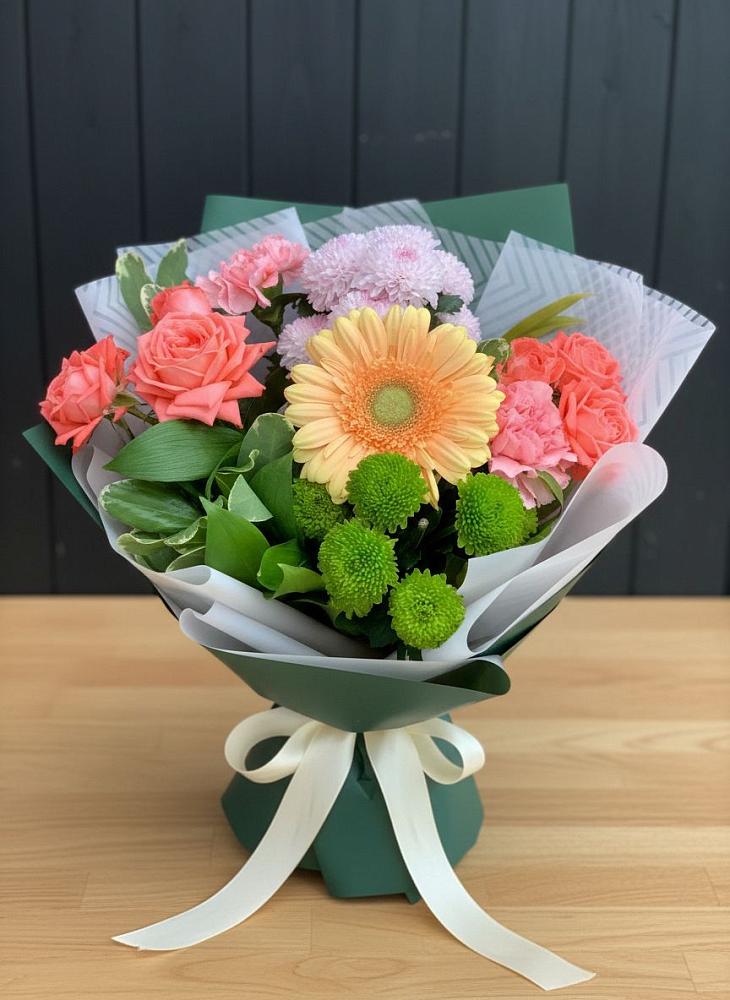 Букет цветов из: Гвоздики, Розы, Герберы и Хризантемы в Федюково