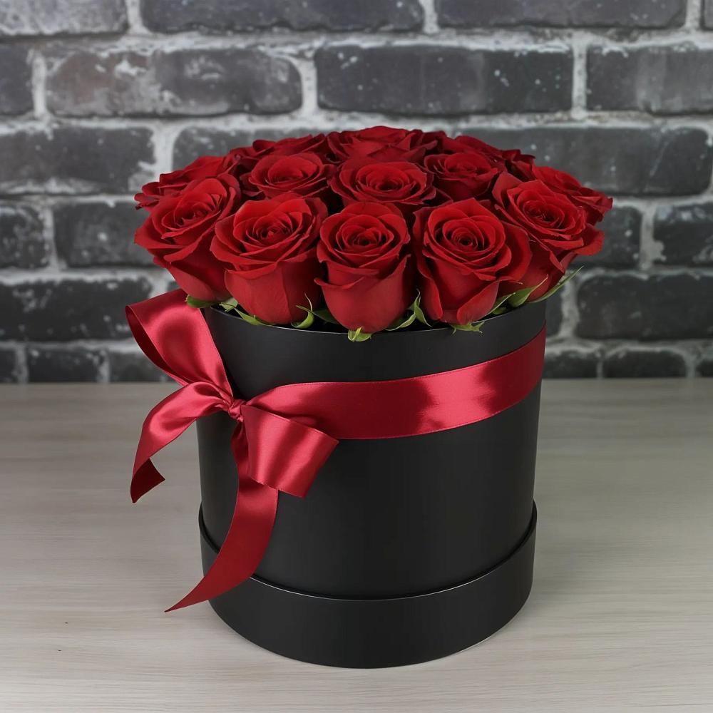 Цветочная композиция из Розы в шляпной коробке в Федюково