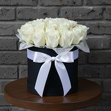 Цветочная композиция из Розы в шляпной коробке #REPLACE_PRED# Федюково